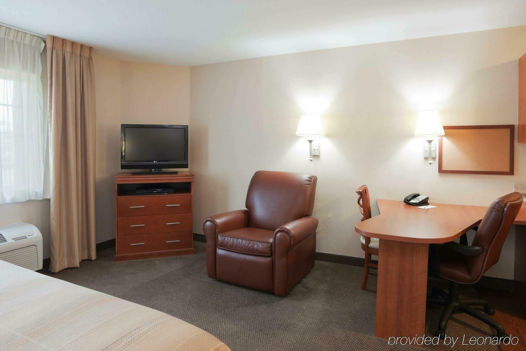 Candlewood Suites Lafayette - River Ranch By Ihg Ruang foto
